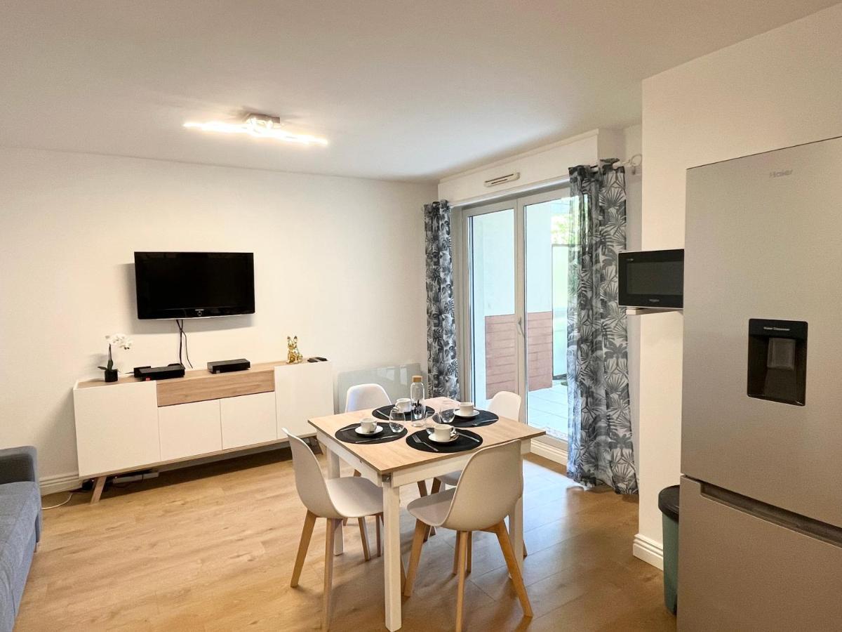 Ferienwohnung Deux Pieces Cosy A La Croisette Carrières-sous-Poissy Exterior foto