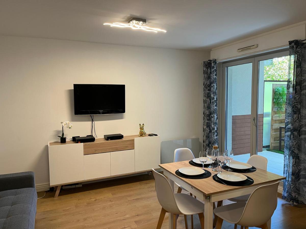 Ferienwohnung Deux Pieces Cosy A La Croisette Carrières-sous-Poissy Exterior foto